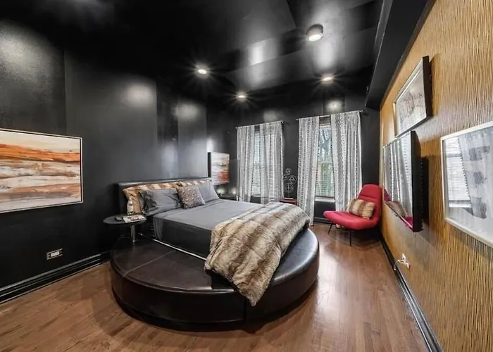 The Penthouse @ Luxro